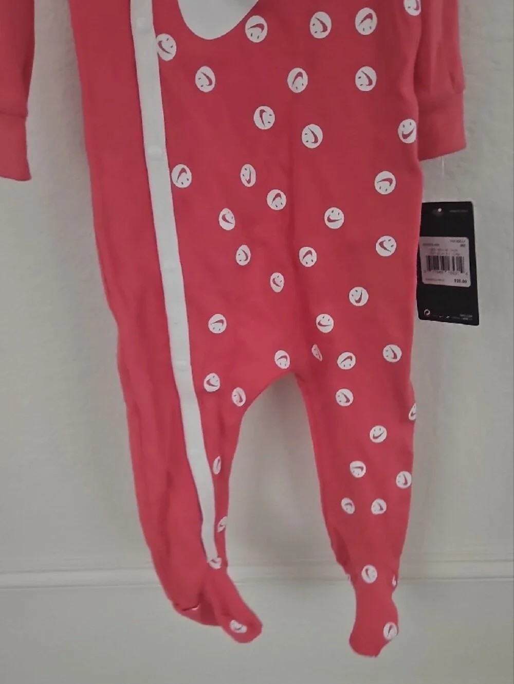 Nike Pink and White Infant Footie